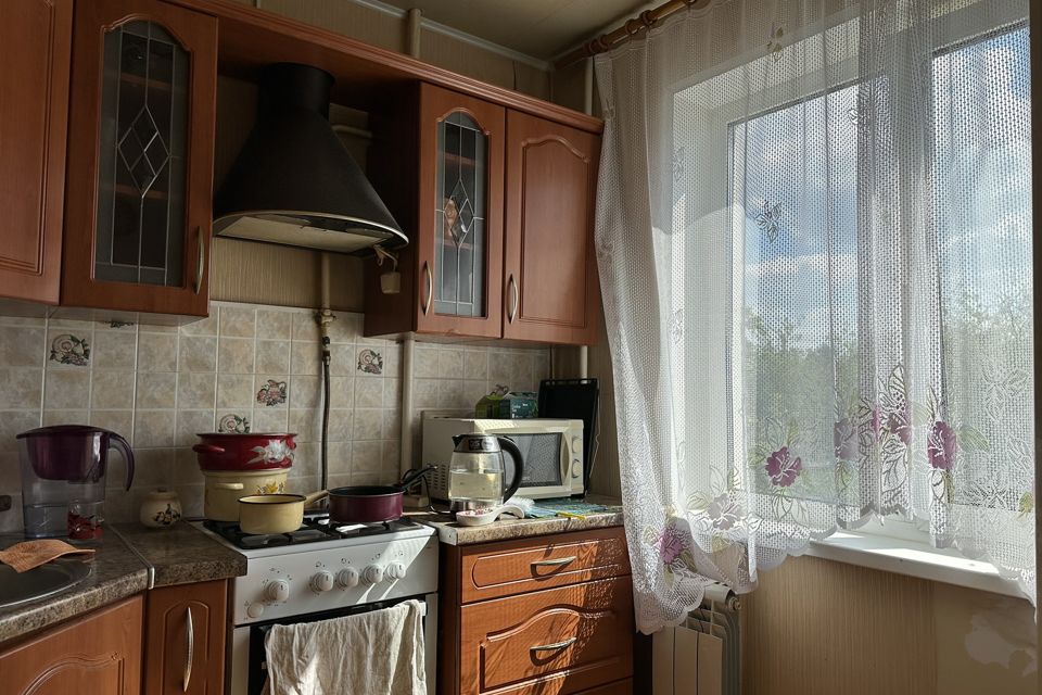 Продаётся 3-комнатная квартира, 58.2 м²