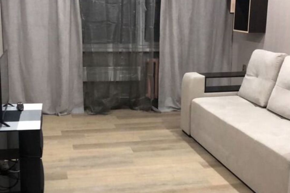 Продаётся 2-комнатная квартира, 46.8 м²