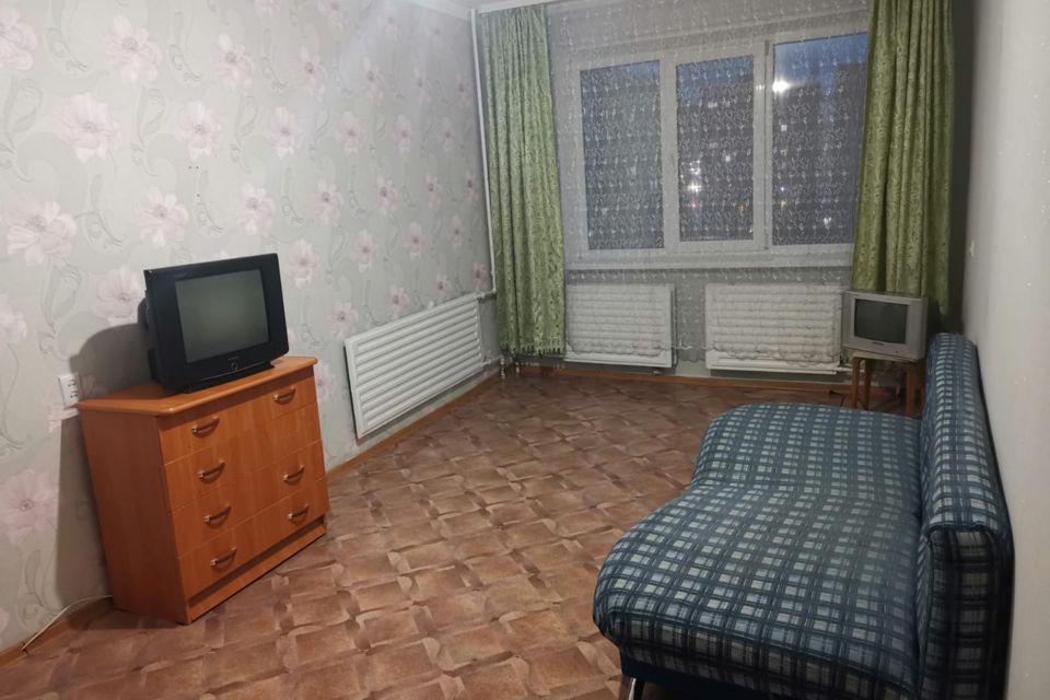 Сдаётся 1-комнатная квартира, 38 м²