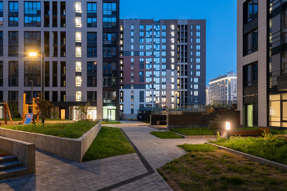 Продаётся 2-комнатная квартира, 69.8 м²