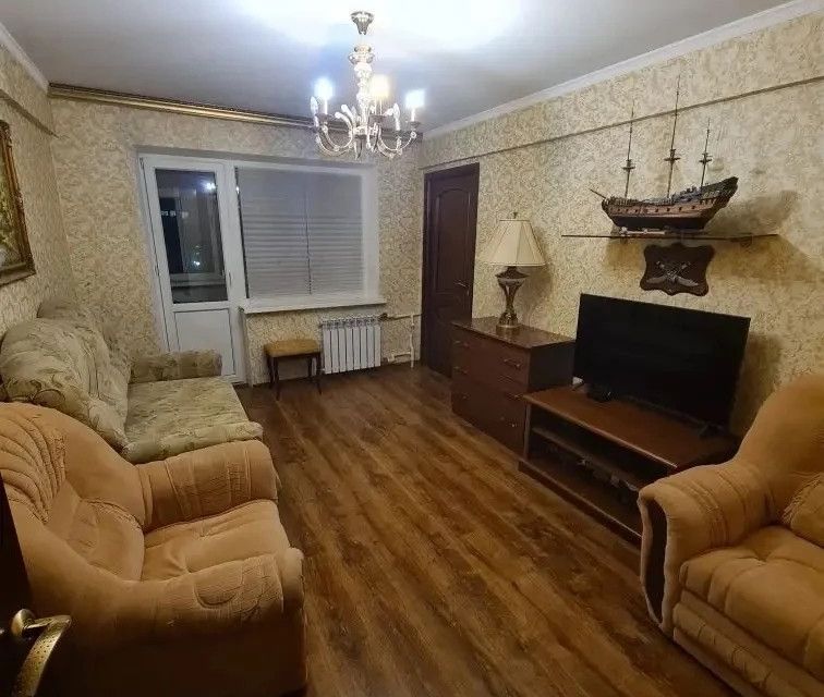 Продаётся 3-комнатная квартира, 48 м²