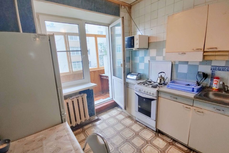 Сдаётся 3-комнатная квартира, 65 м²