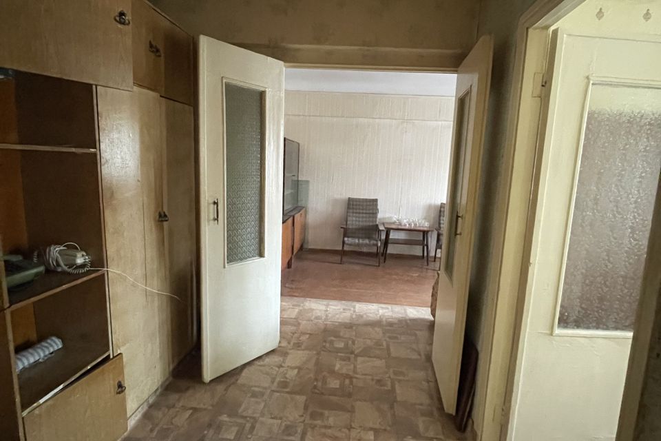 Продаётся 3-комнатная квартира, 54.9 м²