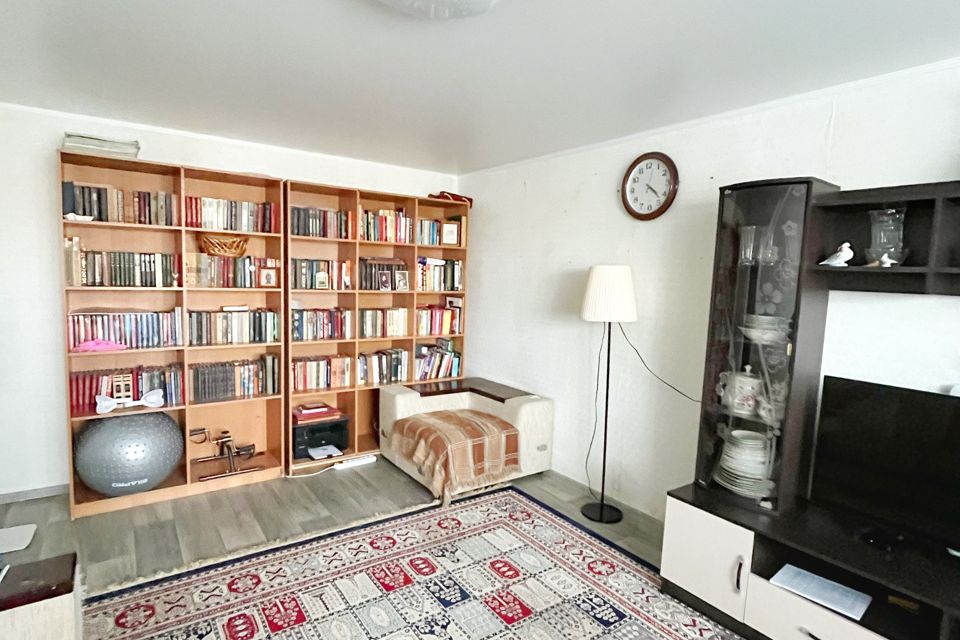 Продаётся 3-комнатная квартира, 59.4 м²