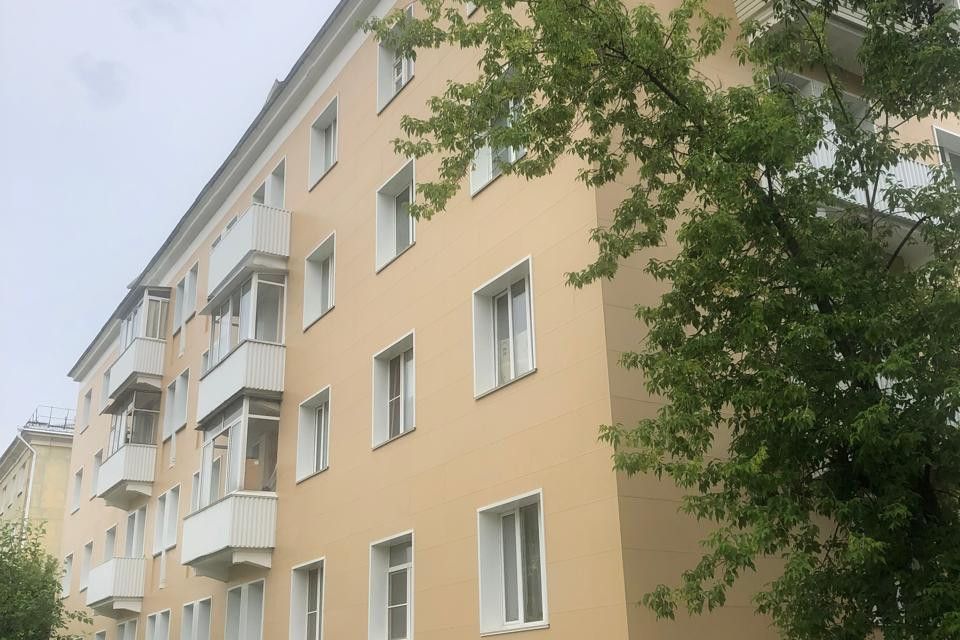 Продаётся 2-комнатная квартира, 55.5 м²