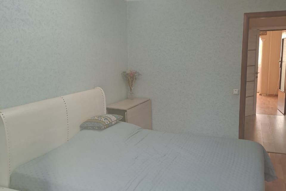 Продаётся 3-комнатная квартира, 70 м²