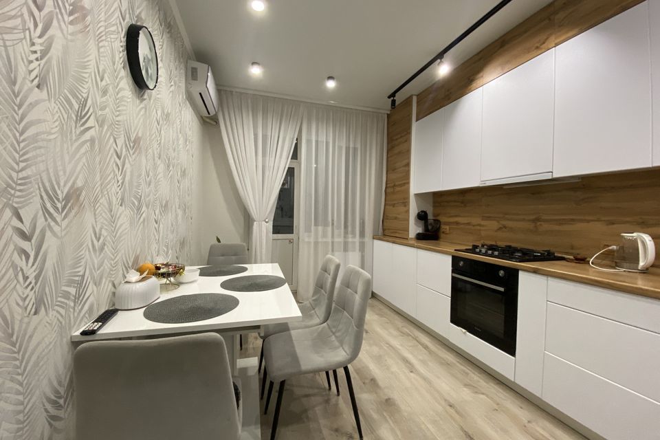 Продаётся 2-комнатная квартира, 70 м²