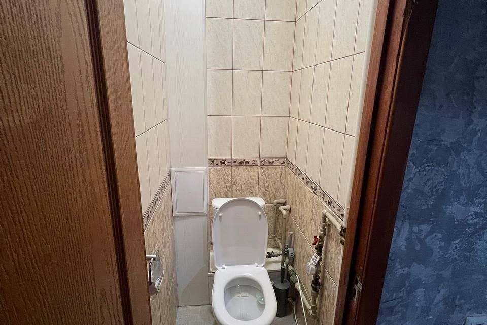 Продаётся 4-комнатная квартира, 98 м²