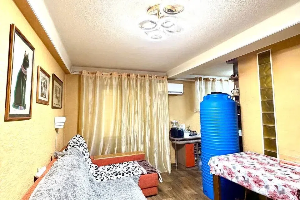 Продаётся 3-комнатная квартира, 53.4 м²
