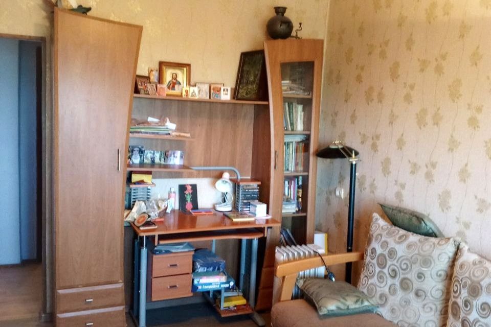 Продаётся 2-комнатная квартира, 42.8 м²