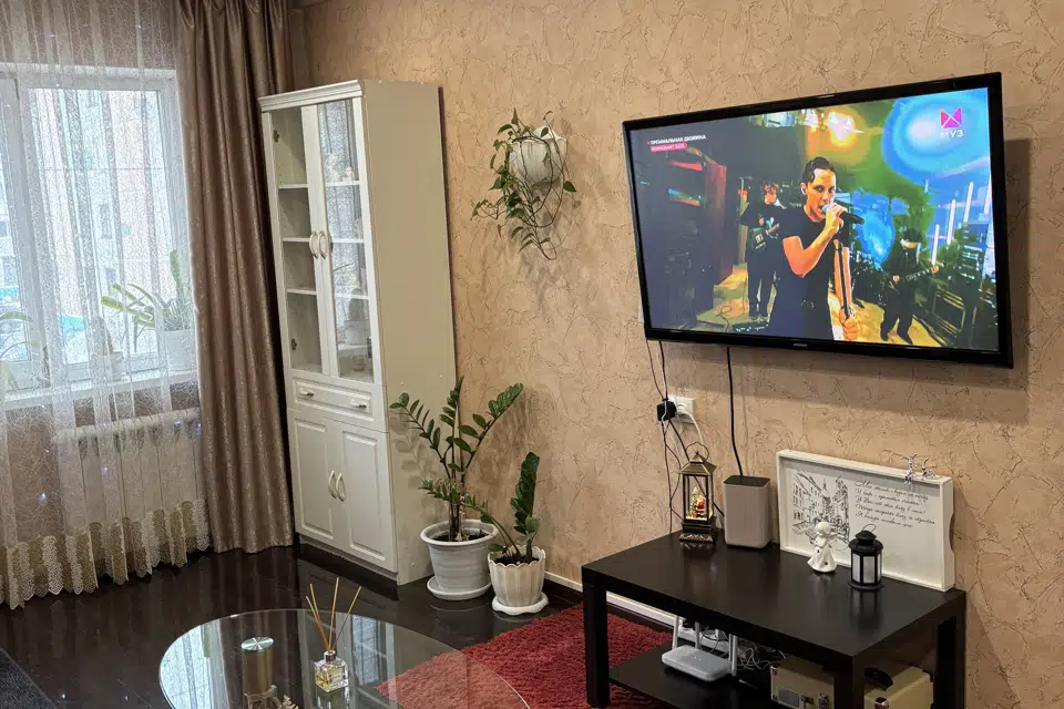 Продаётся 3-комнатная квартира, 58.9 м²