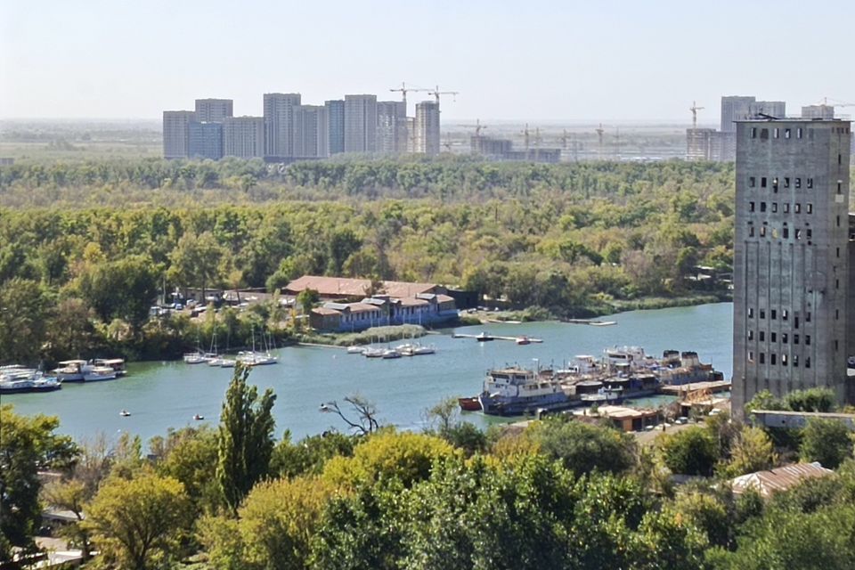 Продаётся 1-комнатная квартира, 37 м²