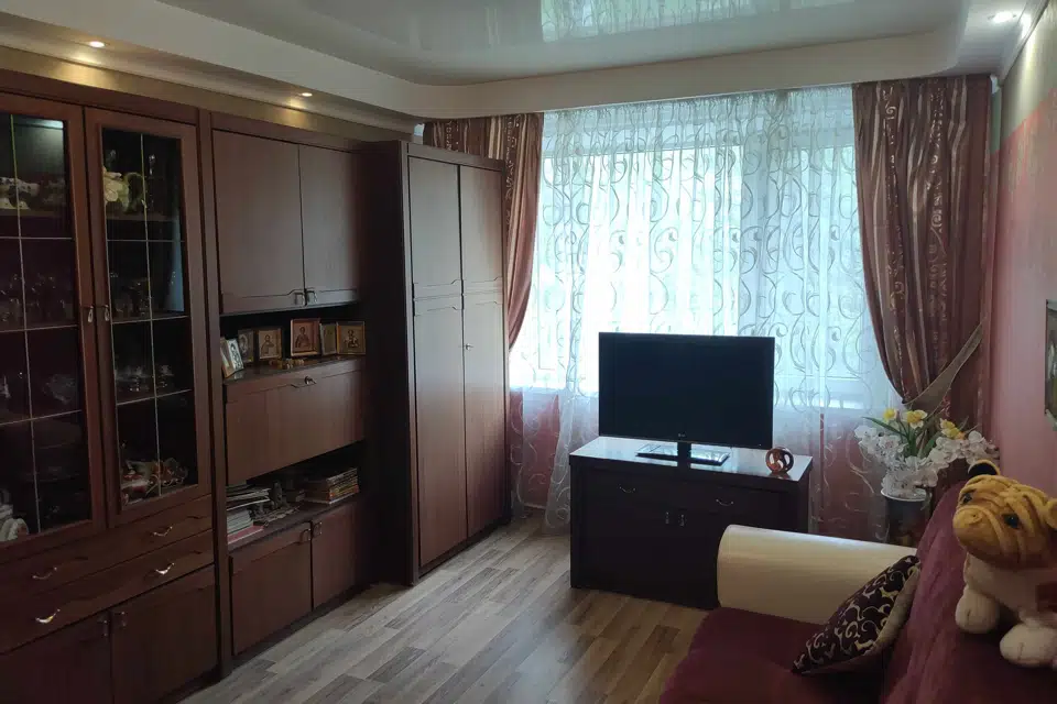 Продаётся 3-комнатная квартира, 69.7 м²