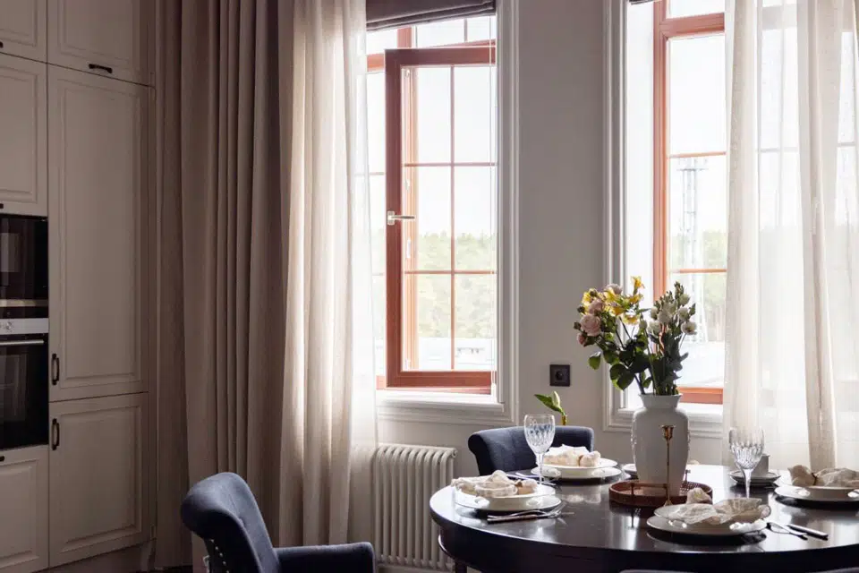 Продаётся 5-комнатная квартира, 231 м²