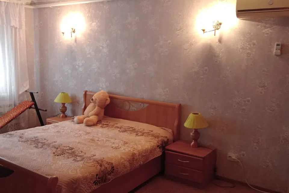 Продаётся 2-этажный дом, 140 м²