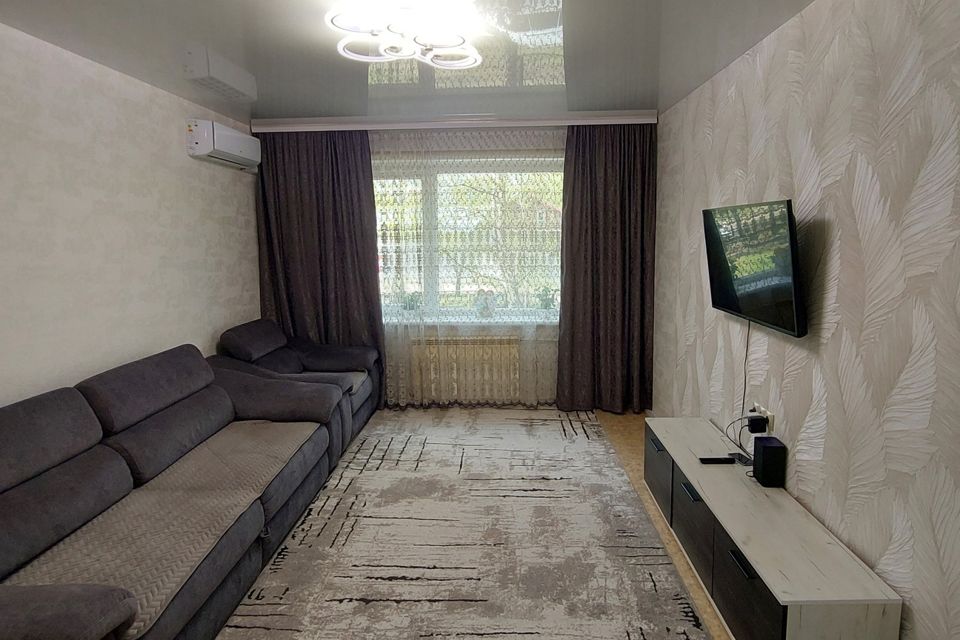 Продаётся 3-комнатная квартира, 63 м²