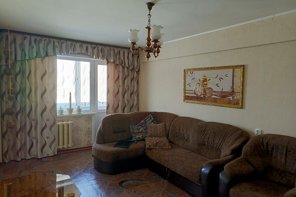 Продаётся 3-комнатная квартира, 56.9 м²