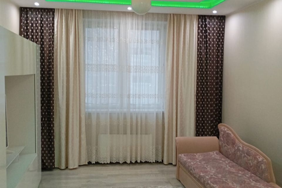 Продаётся 2-комнатная квартира, 60.8 м²