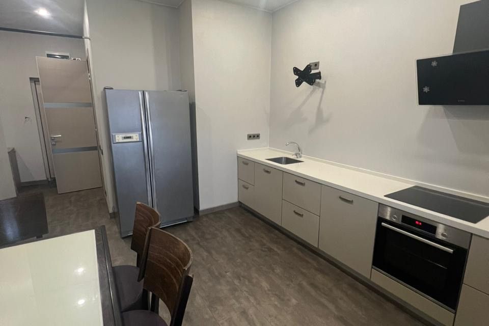 Продаётся 2-комнатная квартира, 63.5 м²
