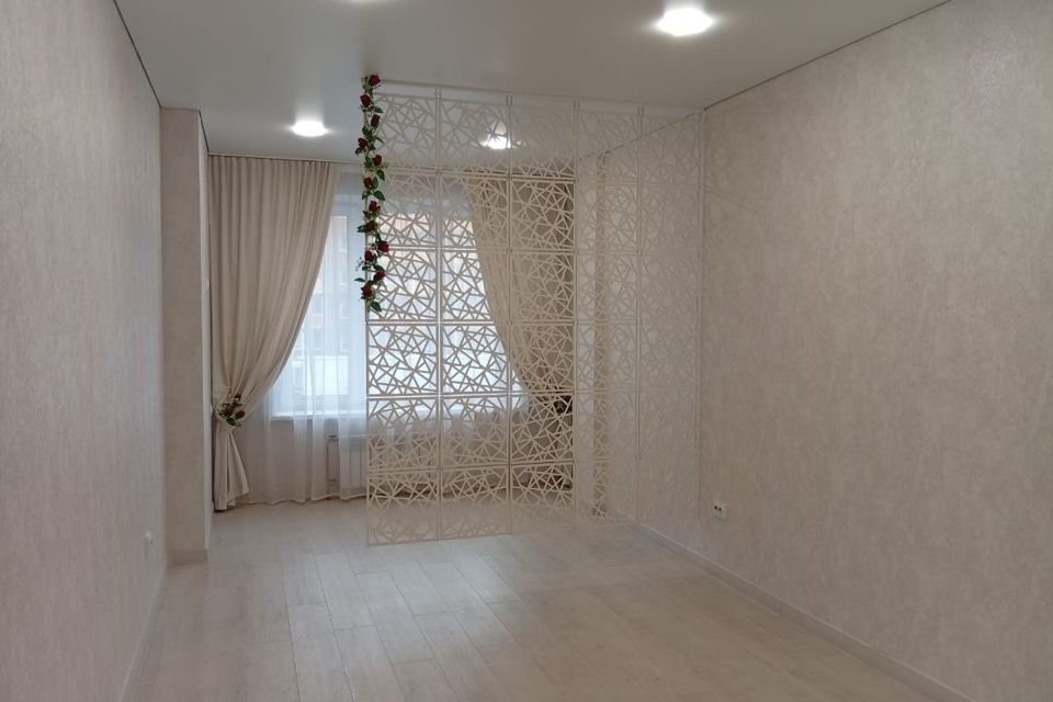 Продаётся 1-комнатная квартира, 42 м²