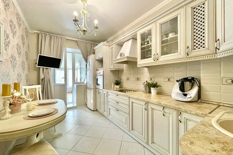 Продаётся 2-комнатная квартира, 62 м²