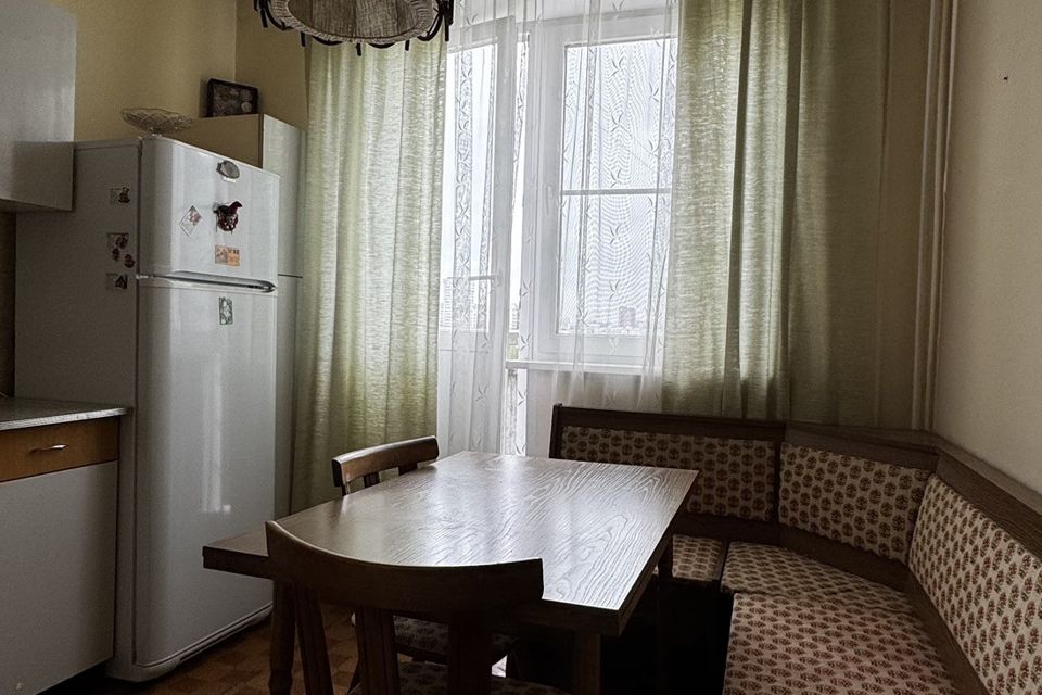 Продаётся 1-комнатная квартира, 38.8 м²