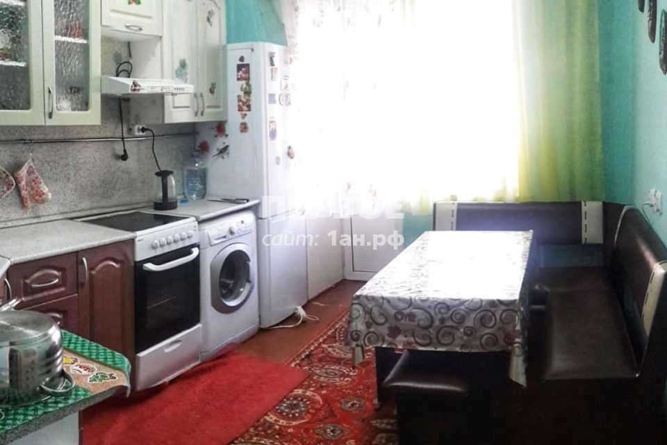 Продаётся 1-комнатная квартира, 37.6 м²