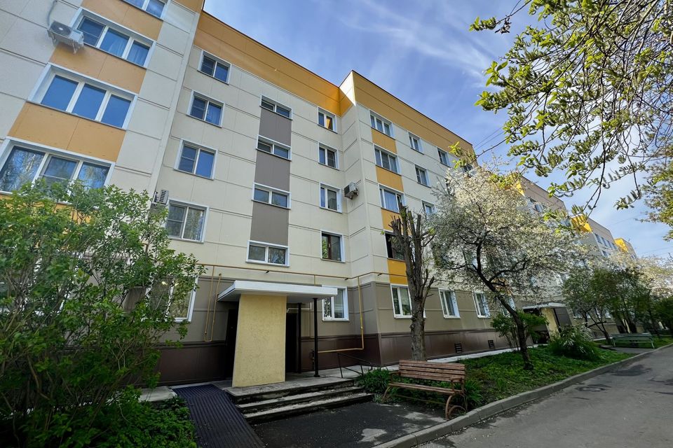 Продаётся 3-комнатная квартира, 68.3 м²