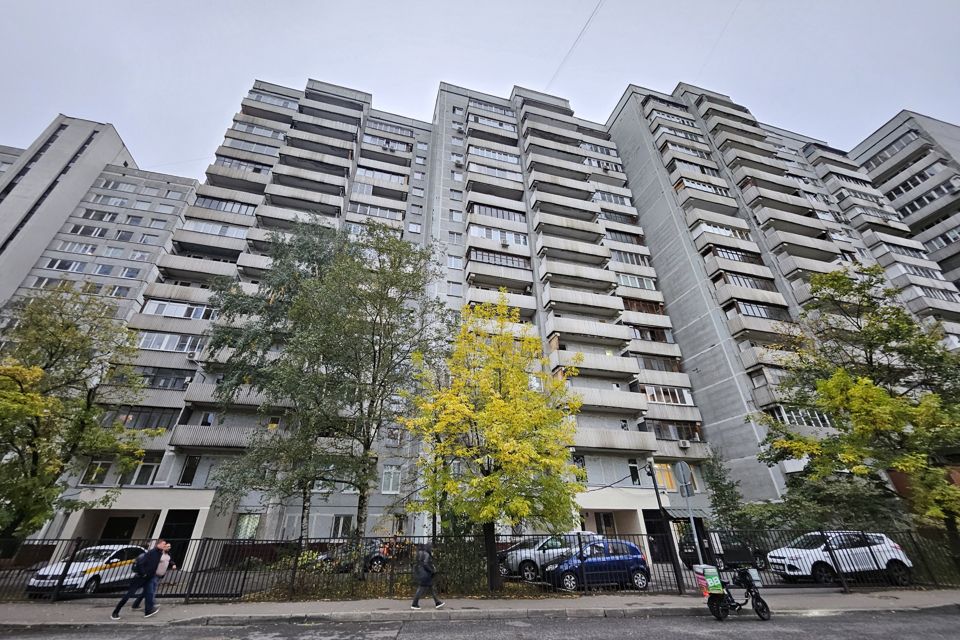 Продаётся 1-комнатная квартира, 38 м²