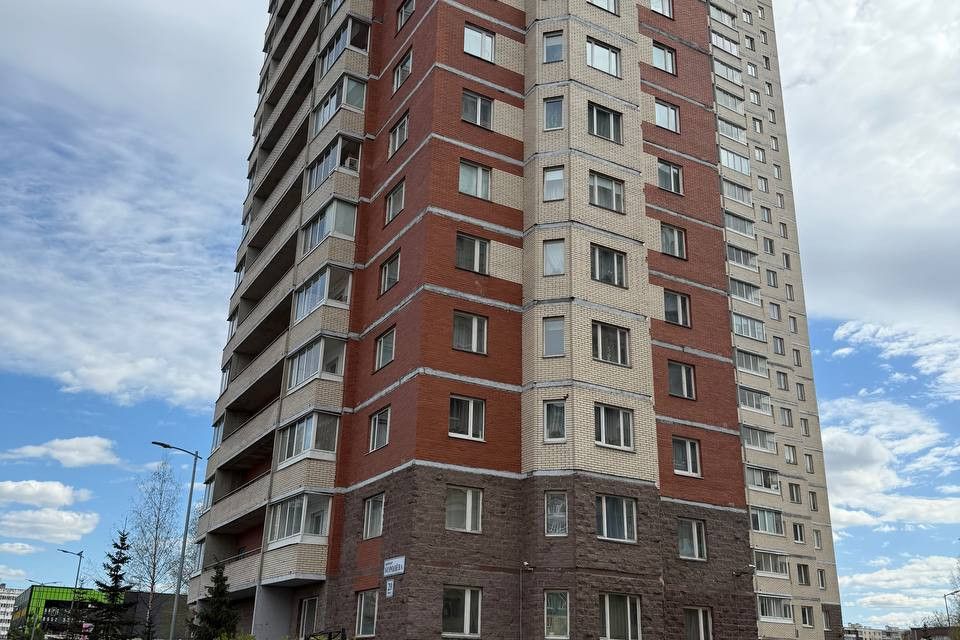 Продаётся 2-комнатная квартира, 57.2 м²