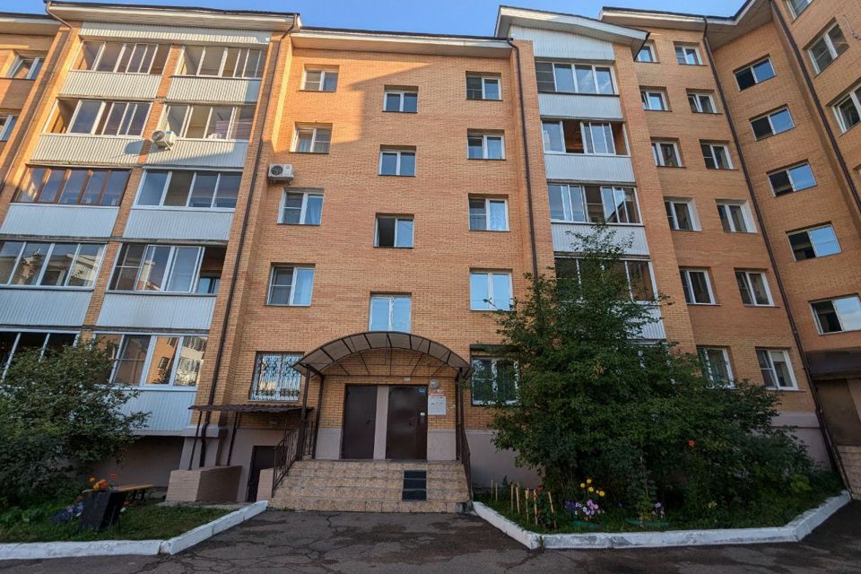 Продаётся 2-комнатная квартира, 67.2 м²
