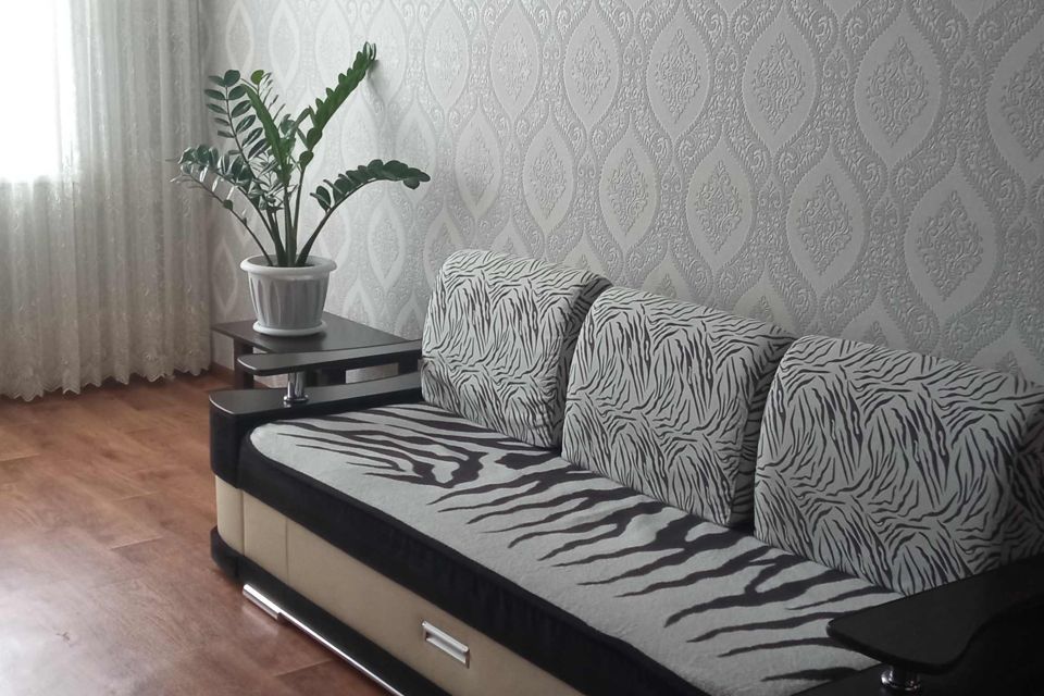 Продаётся 1-комнатная квартира, 37.3 м²