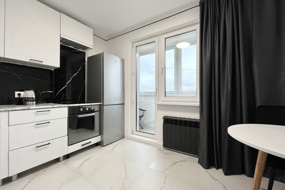 Продаётся 1-комнатная квартира, 35.9 м²
