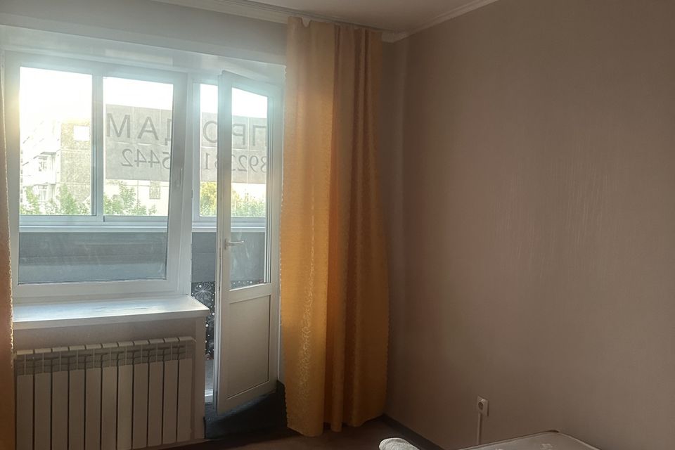 Продаётся 1-комнатная квартира, 43.3 м²