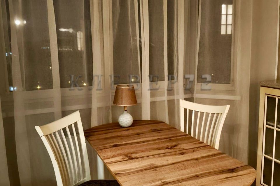 Сдаётся 2-комнатная квартира, 60 м²