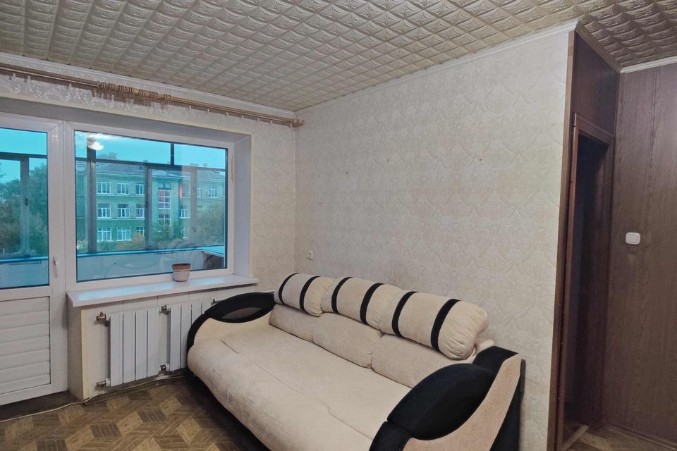Сдаётся 3-комнатная квартира, 55.8 м²