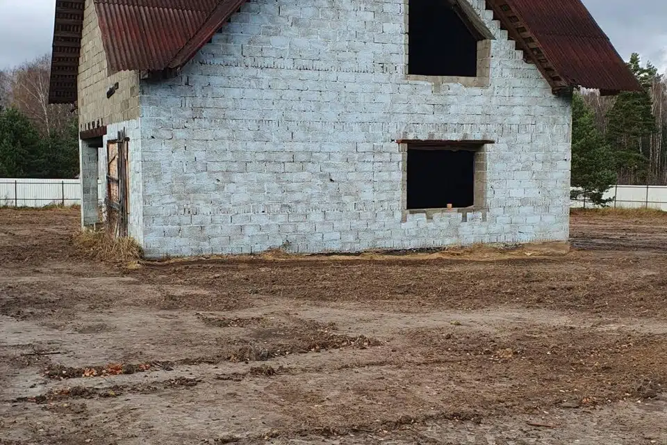 Продаётся 2-этажный дом, 200 м²
