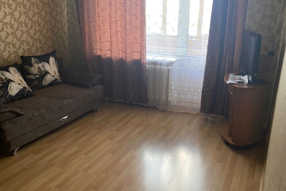 Продаётся 1-комнатная квартира, 36.8 м²