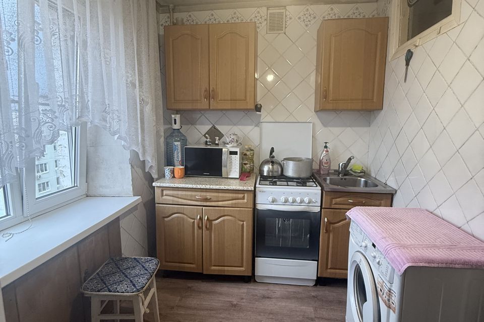 Продаётся 3-комнатная квартира, 57.3 м²
