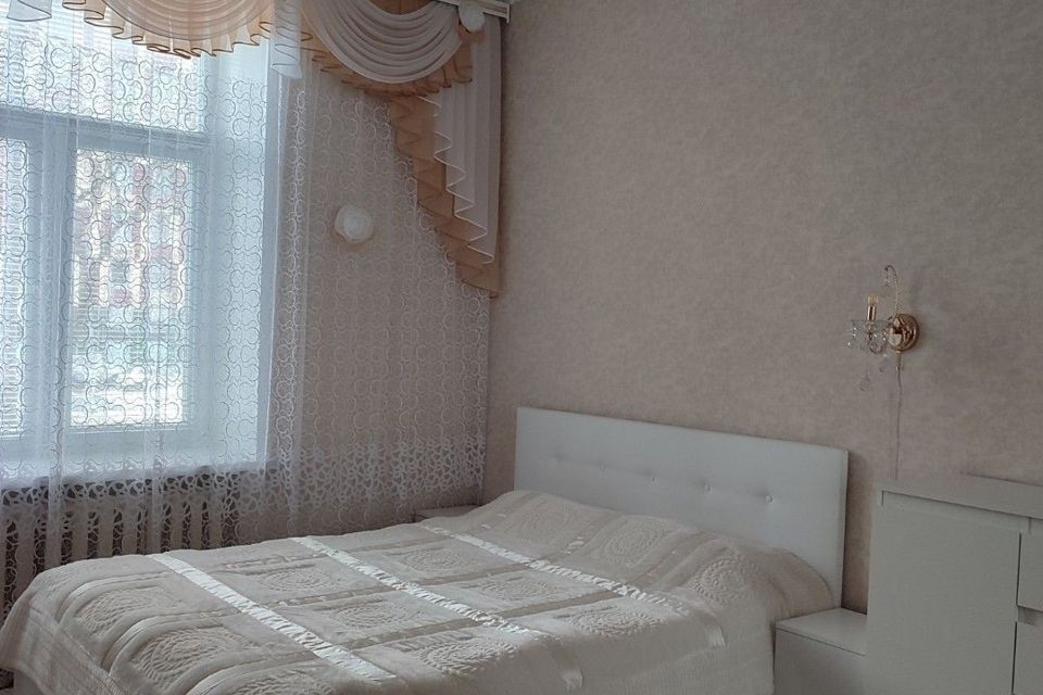 Продаётся комната в 3-комн. квартире, 15 м²