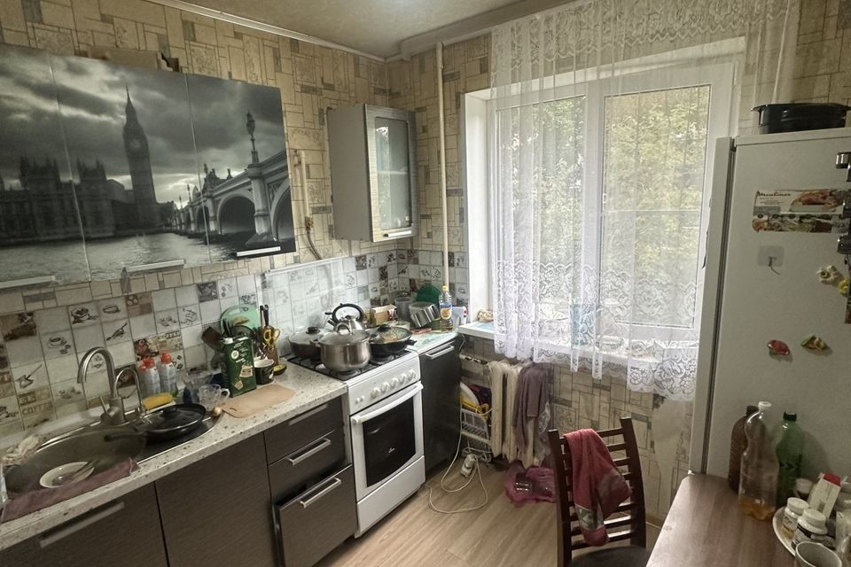 Продаётся 3-комнатная квартира, 57 м²