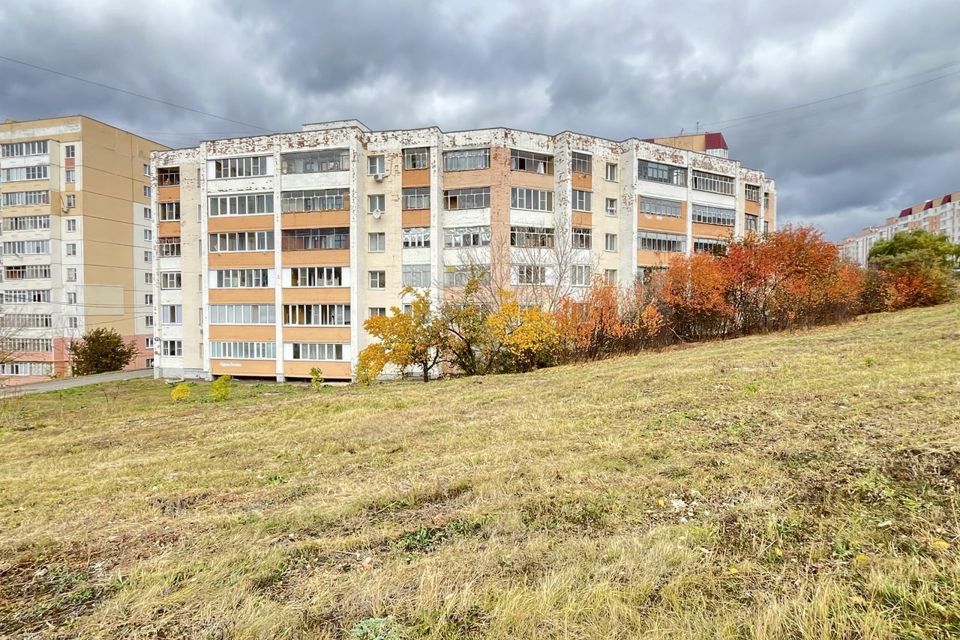Продаётся 2-комнатная квартира, 51.7 м²