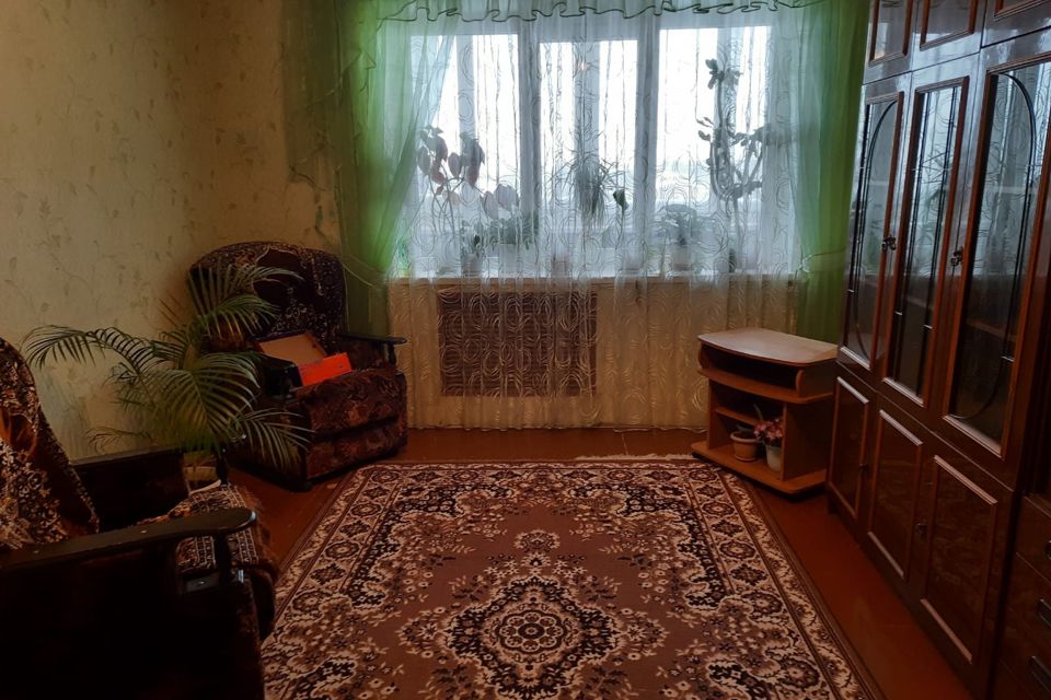 Продаётся 3-комнатная квартира, 56.8 м²