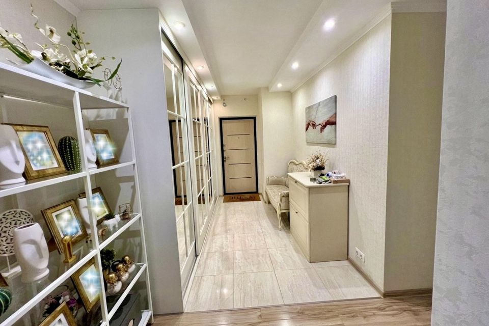 Продаётся 2-комнатная квартира, 61.5 м²