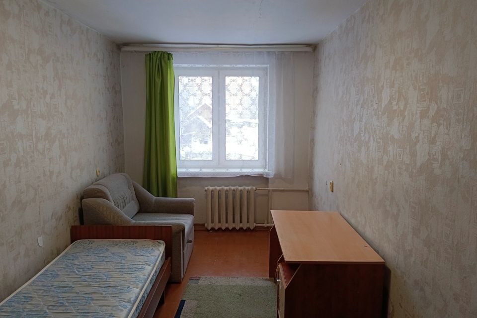 Продаётся 3-комнатная квартира, 58 м²