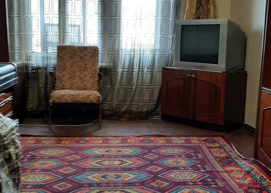 Продаётся 2-комнатная квартира, 42.1 м²
