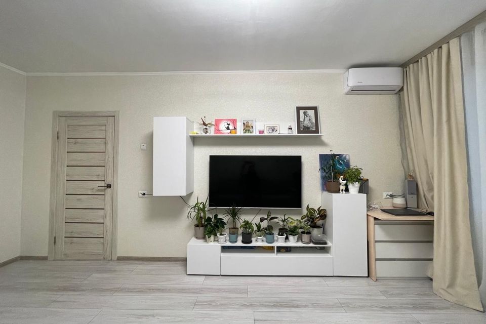 Продаётся 2-комнатная квартира, 52.7 м²