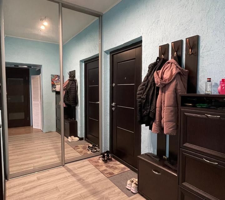 Продаётся 1-комнатная квартира, 38.3 м²