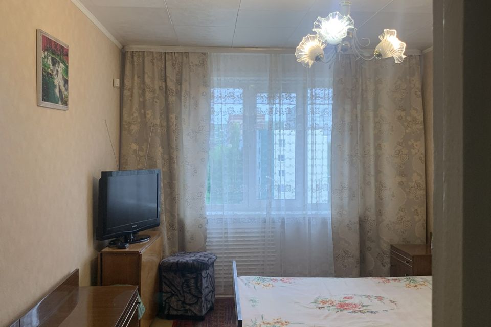Продаётся 3-комнатная квартира, 60 м²