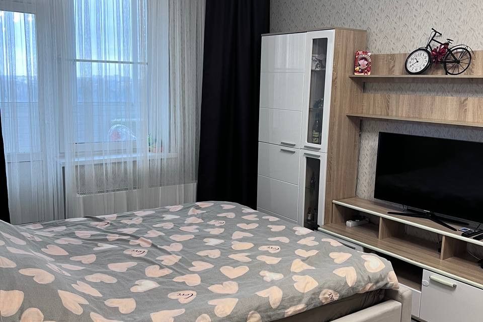 Продаётся 1-комнатная квартира, 38.4 м²